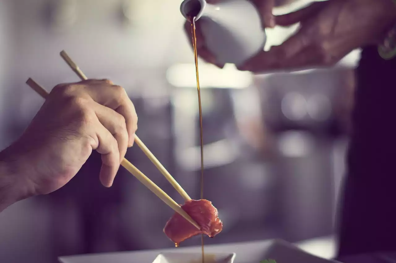 うま味の謎を解く：日本料理の第五の味